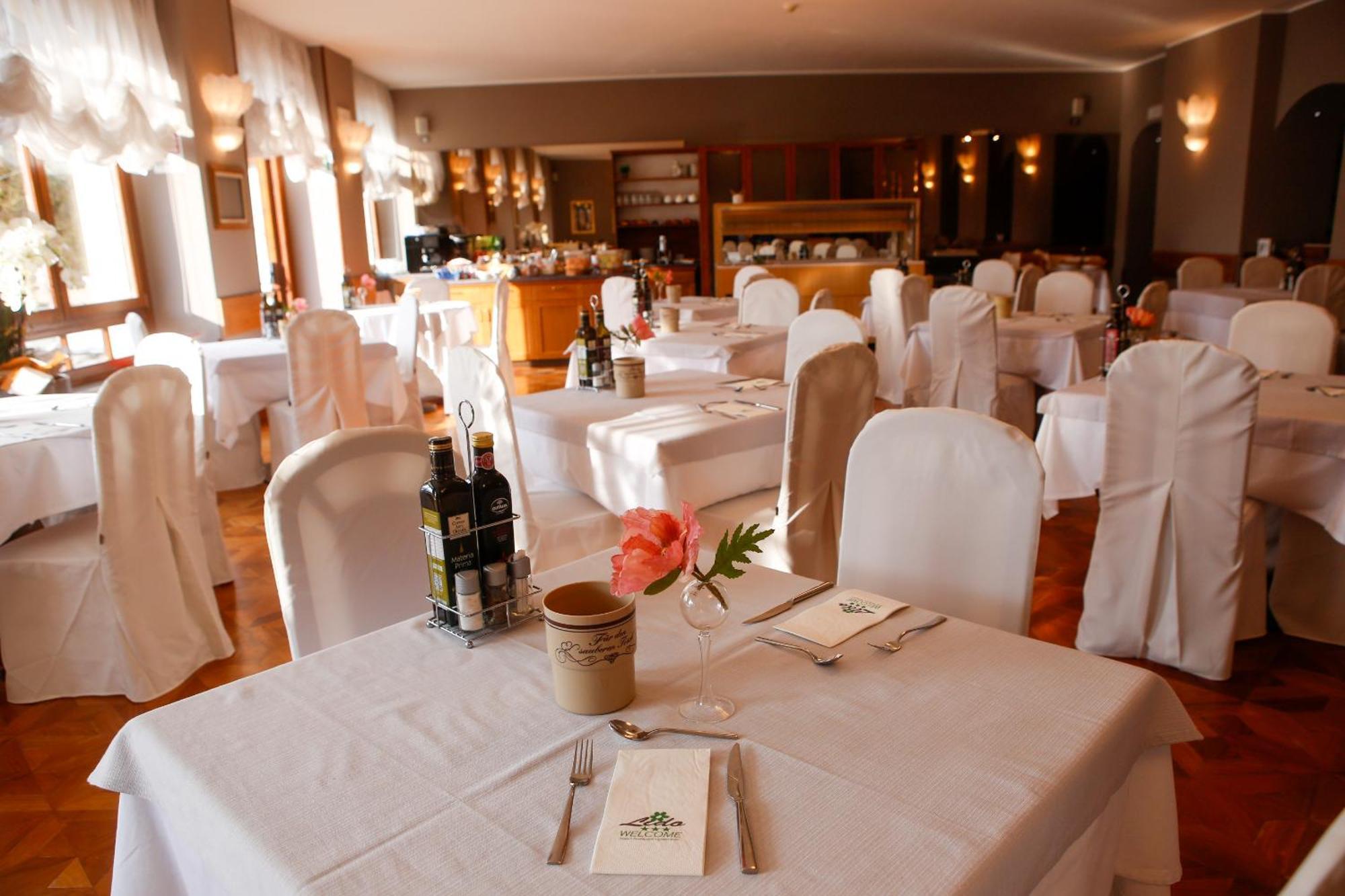 Hotel Lido Pieve Di Ledro Extérieur photo
