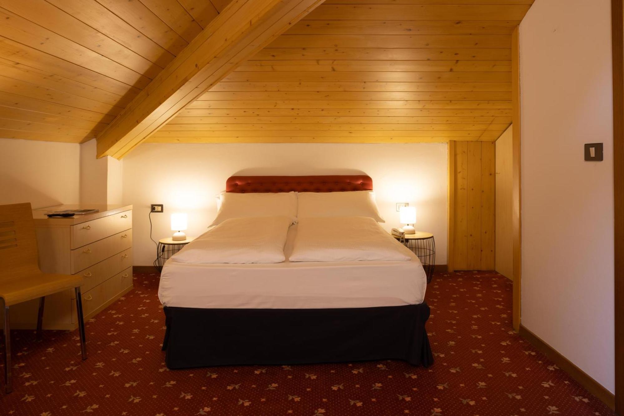 Hotel Lido Pieve Di Ledro Extérieur photo